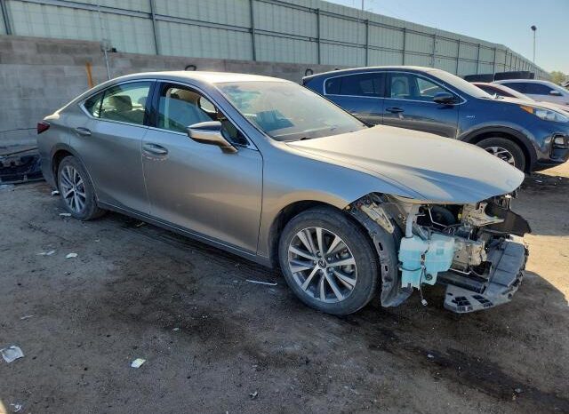 
								2020 Lexus Es 350 full									