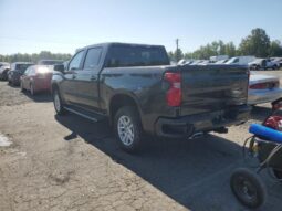 
										2021 Chevrolet Silverado full									