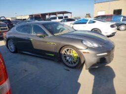 
										2014 Porsche Panamera full									