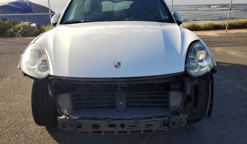 
								2016 Porsche Cayenne full									