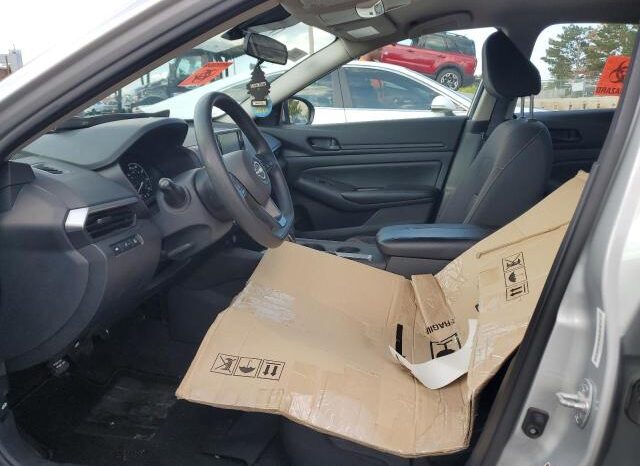 
								2023 Nissan Altima s full									