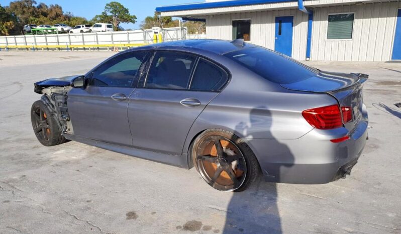 
								2016 BMW M5 full									