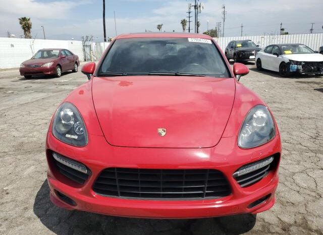 
								2013 Porsche Cayenne full									