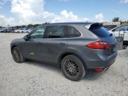 
										2014 Porsche Cayenne full									