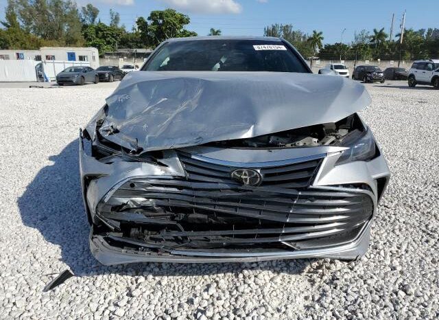
								2021 Toyota Avalon full									
