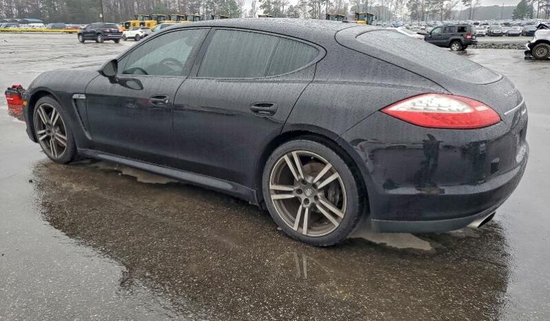 
								2013 Porsche Panamera full									