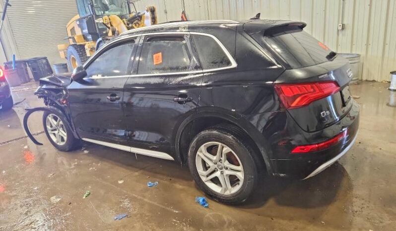 
								2019 Audi Q5 full									