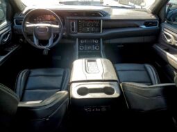 
										2023 Gmc Yukon full									