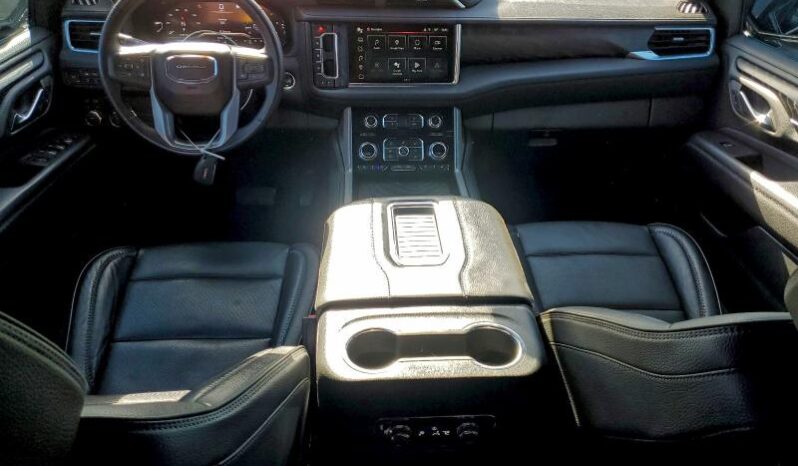 
								2023 Gmc Yukon full									
