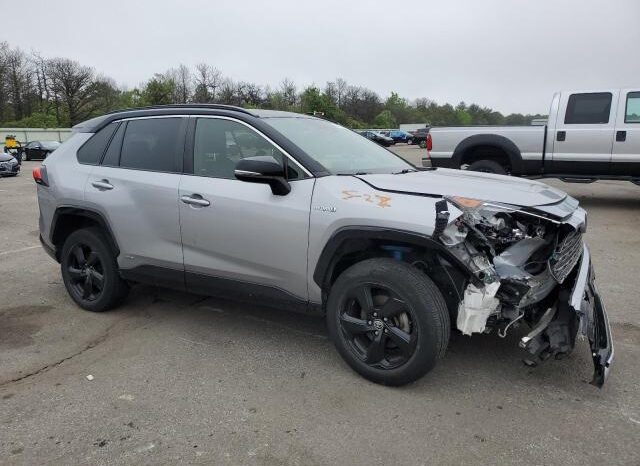 
								2020 Toyota Rav4 full									