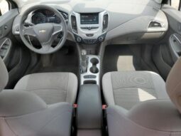 
										2016 Chevrolet Cruze ls full									
