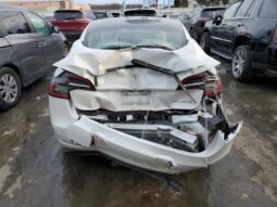 
										2022 Tesla Model 3 full									