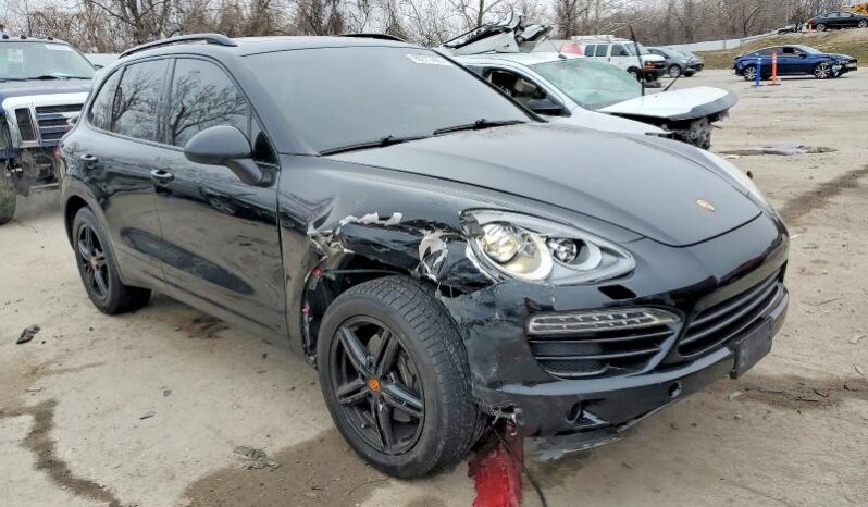 
								2014 Porsche Cayenne full									