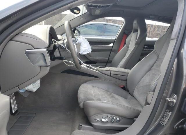 
								2013 Porsche Panamera full									