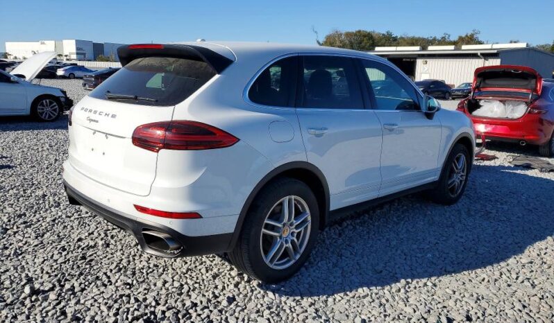 
								2016 Porsche Cayenne full									