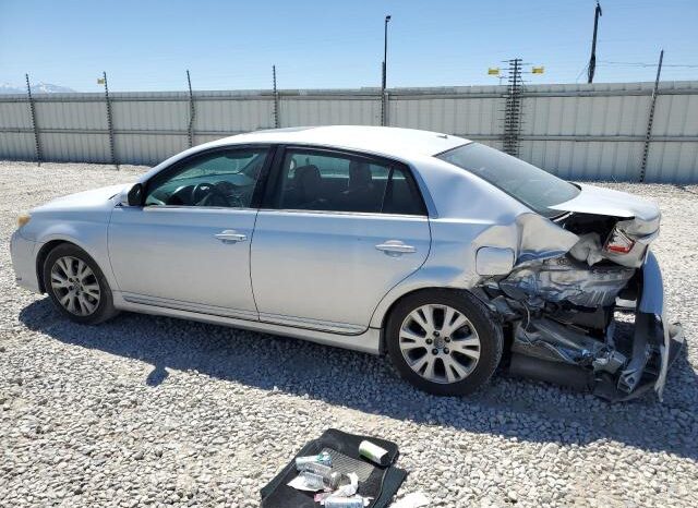 
								2012 Toyota Avalon full									