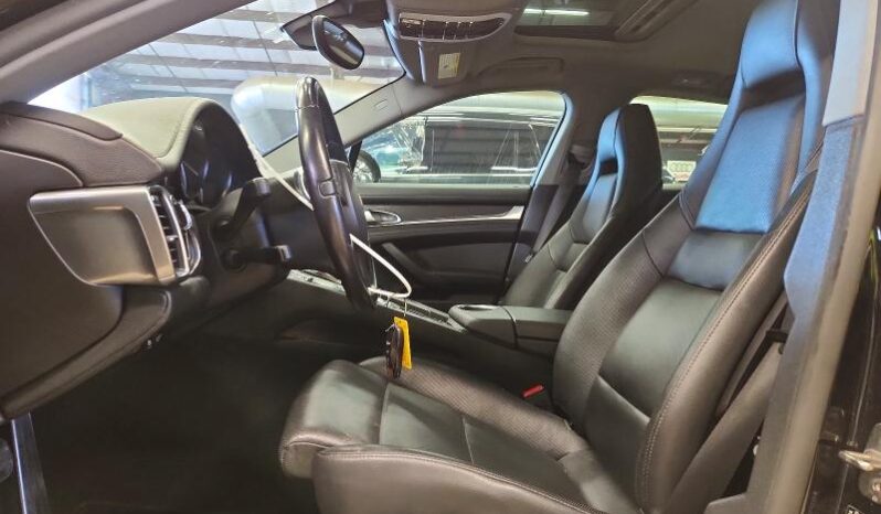 
								2015 Porsche Panamera full									