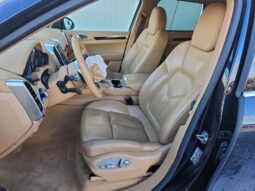 
										2017 Porsche Cayenne full									
