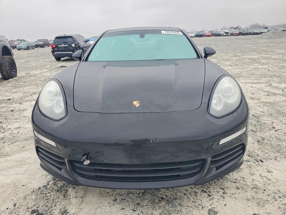 2015 Porsche Panamera