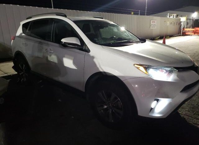 
								2018 Toyota Rav4 full									