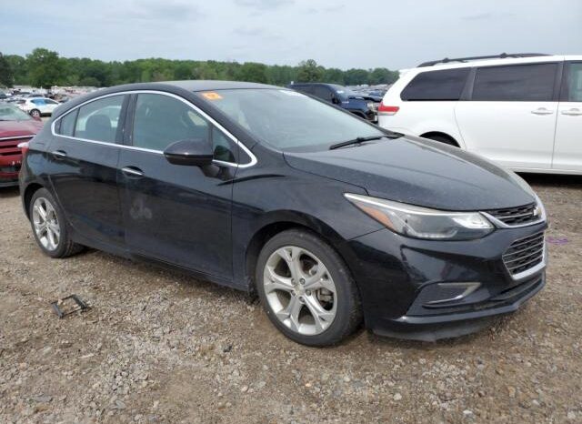 
								2017 Chevrolet Cruze full									