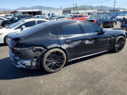 
										2017 Porsche Panamera full									