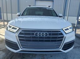 
										2019 Audi Q5 full									