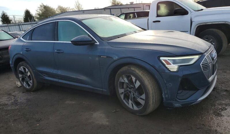 
								2021 Audi E-tron full									