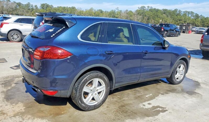 
								2013 Porsche Cayenne full									