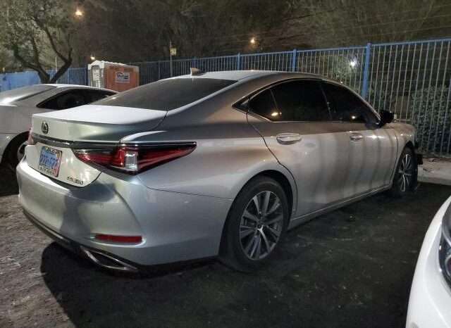 
								2019 Lexus Es 350 full									