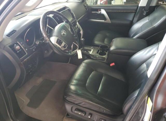 
								2013 Toyota Land cruiser full									