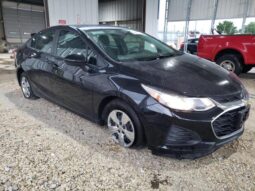 
										2019 Chevrolet Cruze full									