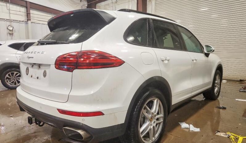 
								2016 Porsche Cayenne full									