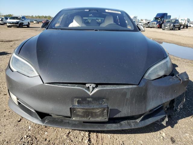 2020 Tesla Model s