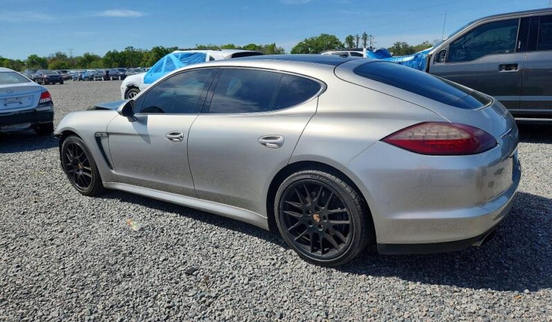 
								2011 Porsche Panamera full									