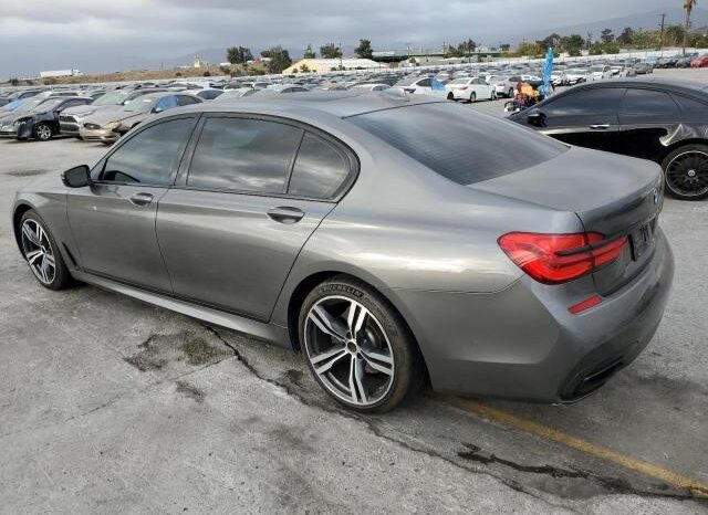 
								2017 BMW 740 i full									