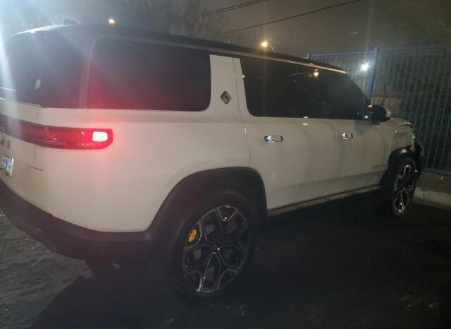 
								2024 Rivian R1s full									