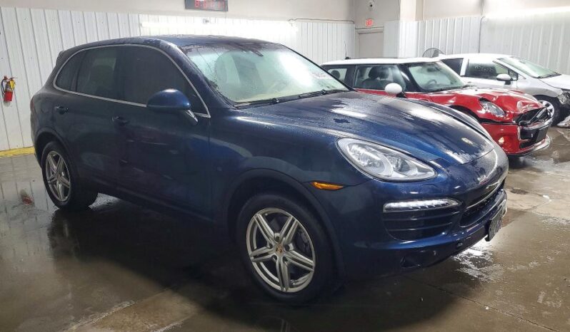 
								2013 Porsche Cayenne full									