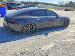 
										2018 Porsche Panamera full									