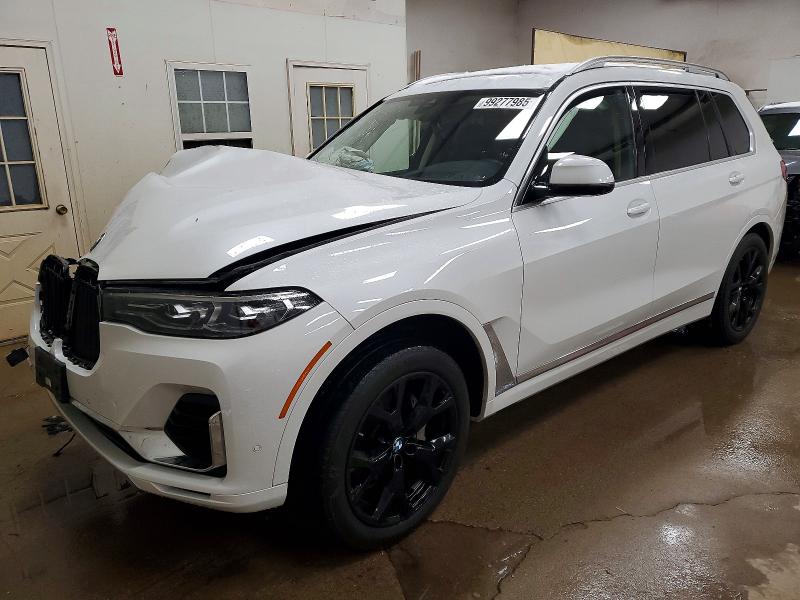 2022 BMW X7