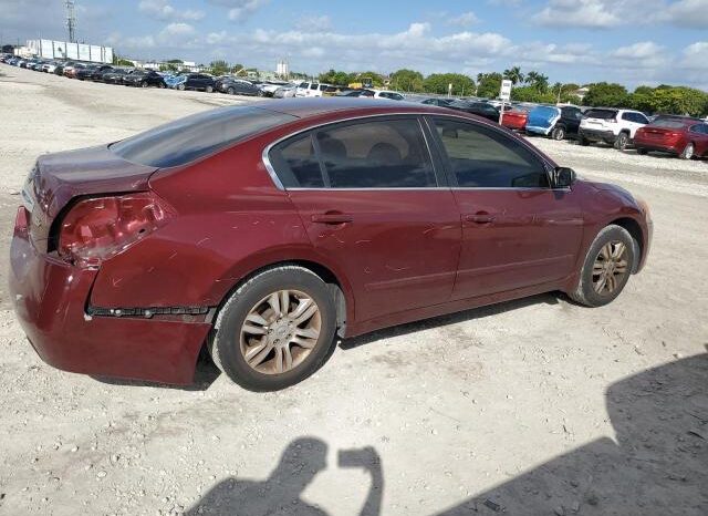 
								2012 Nissan Altima bas full									