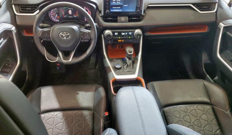 
								2021 Toyota Rav4 full									