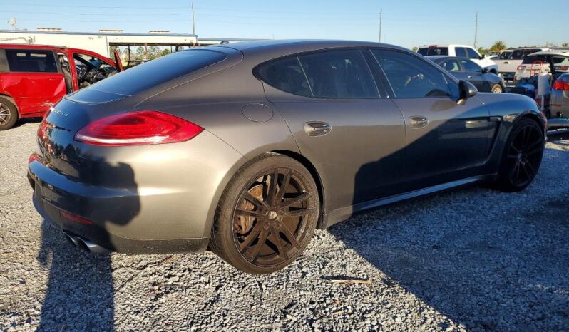 
								2016 Porsche Panamera full									