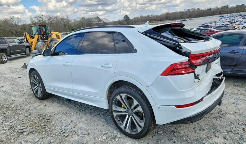 
								2019 Audi Q8 full									