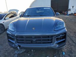 
										2024 Porsche Cayenne full									