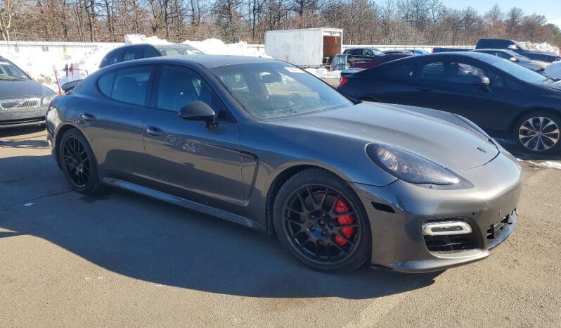 
								2013 Porsche Panamera full									