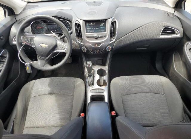 
								2018 Chevrolet Cruze full									