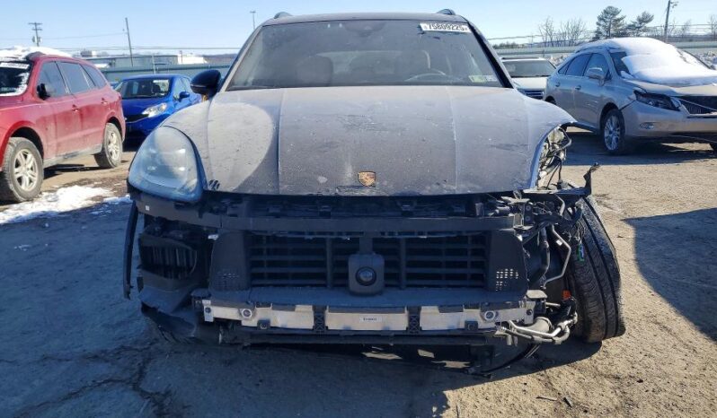 
								2021 Porsche Cayenne full									