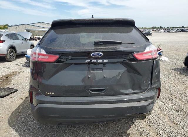 
								2021 Ford Edge se full									