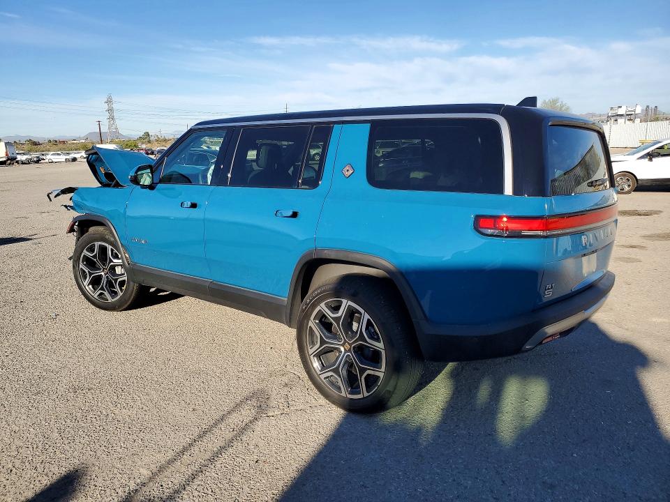 2025 Rivian R1s